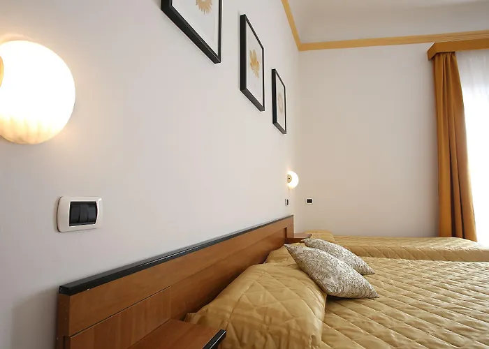 Casa Del 3*
