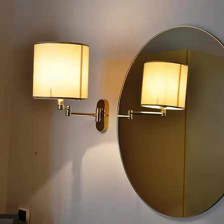 Casa Del 3*